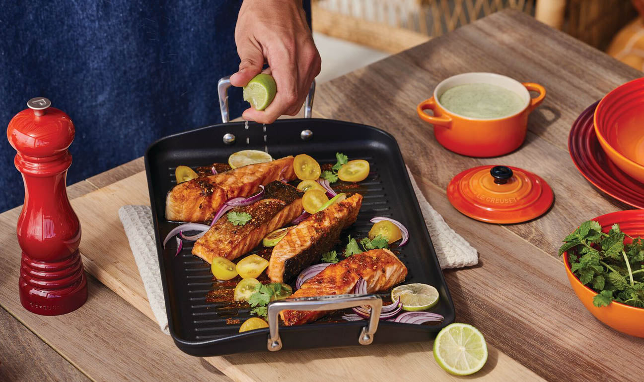 Grill grande rigato in alluminio antiaderente