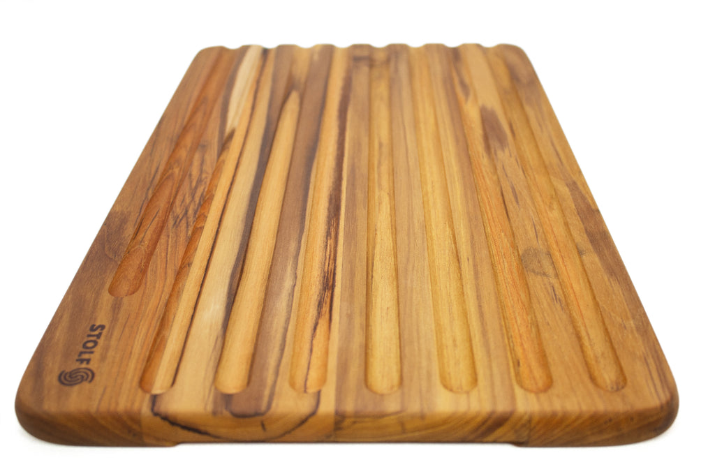 Tagliere pane con scanalatura in TEAK 39x25x1,9 cm